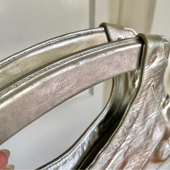 Sigerson Morrison Silver Metallic Hand Bag | Made in Italy - Picture 3 of 10
